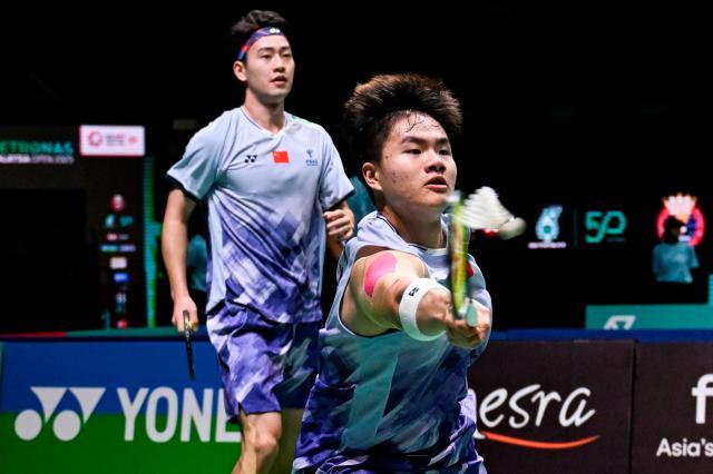 1736344910838084382.jpg (体育)(1)羽毛球——马来西亚公开赛:梁伟铿_王昶首轮晋级XxjpseC007182_20250108_PEPFN0A001.jpg